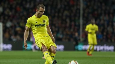 Image of Roberto Soldado could miss up to six months of action after injuring his cruciate ligament during a pre-season friendly