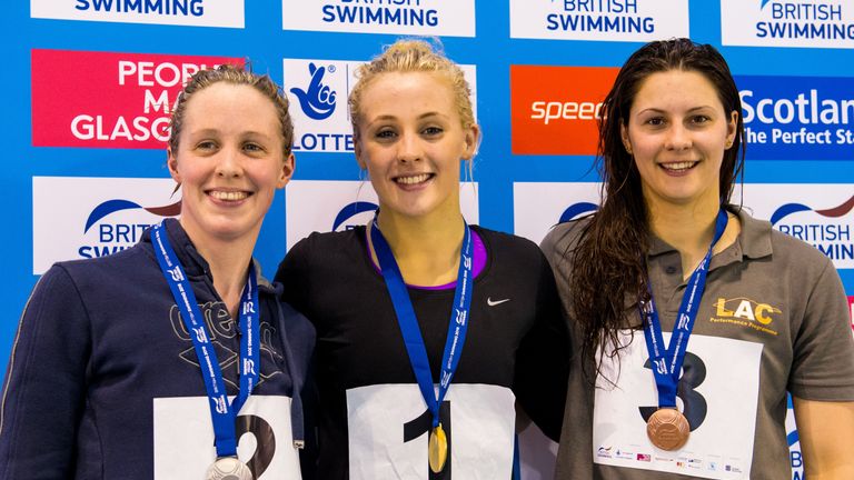 O'Connor (centre) with Hannah Miley (left) and and Aimee Willmott