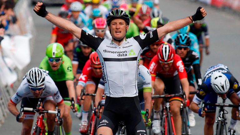 Steve Cummings is becoming an expert at late solo attacks