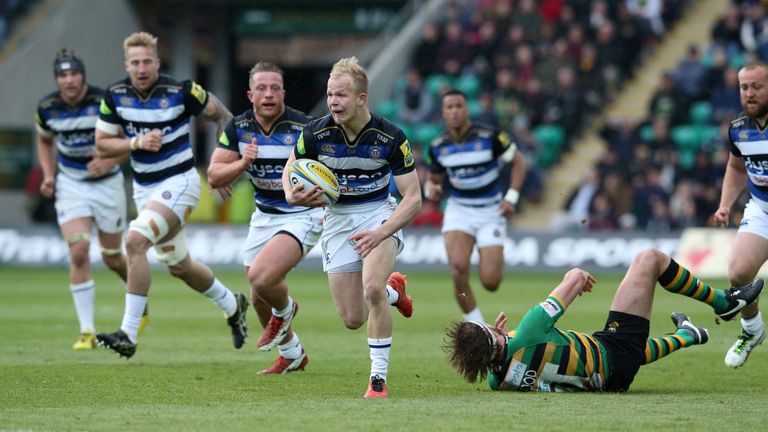 Will Homer went close for Bath with a chip and chase but the bounce of the ball denied his Bath side