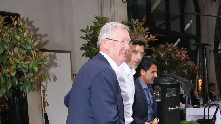 sir-alex-ferguson-mauricio-pocchetino-tottenham_3464374.jpg