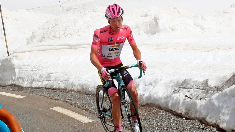 Giro Ditalia Esteban Chaves Takes Lead From Steven Kruijswijk As Vincenzo Nibali Wins Stage 19