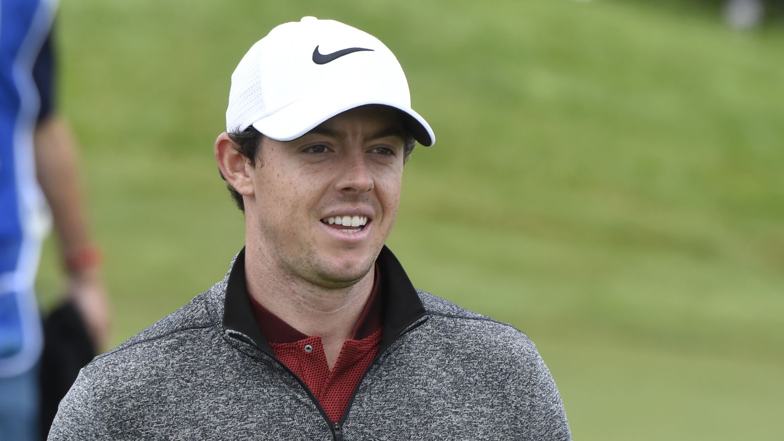 Rory McIlroy focused on swing over score in France | Golf News | Sky Sports