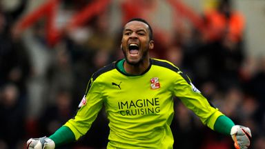 Image of Lawrence Vigouroux has sealed his permanent move to Swindon