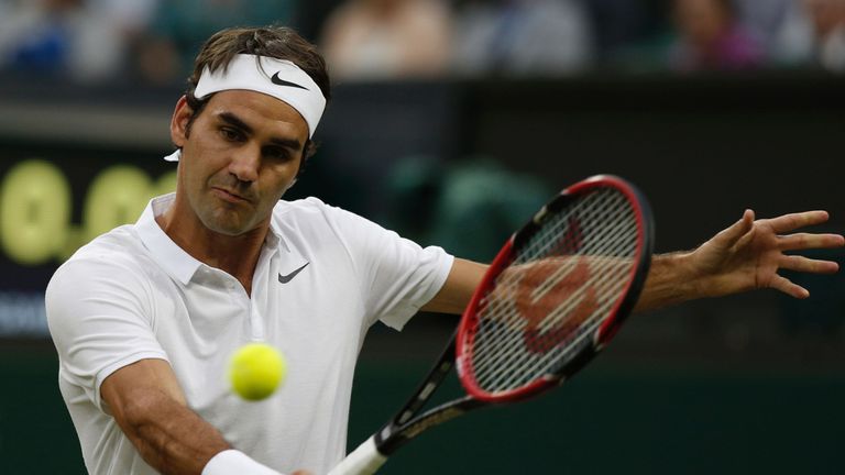 Roger Federer beat Dan Evans in straight sets at Wimbledon ...