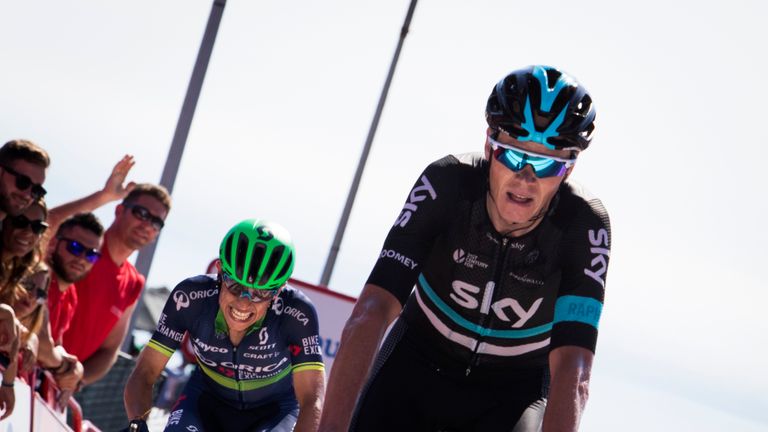 Chris Froome continued his strong start to the Vuelta a Espana