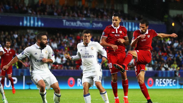 Franco Vazquez equalised for Sevilla before half-time