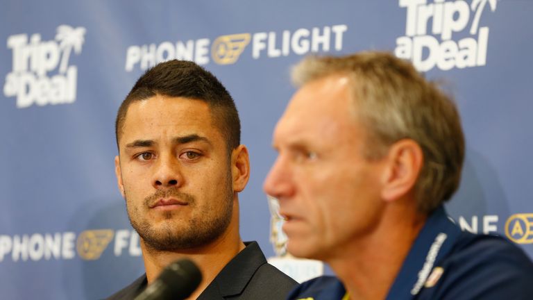 Jarryd Hayne with Titans coach Neil Henry during a press conference