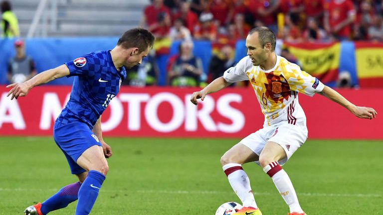 Marko Rog (L) in action for Croatia against Spain at Euro 2016