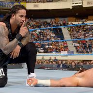 The Usos were unable to win the Smackdown Tag Team Titles