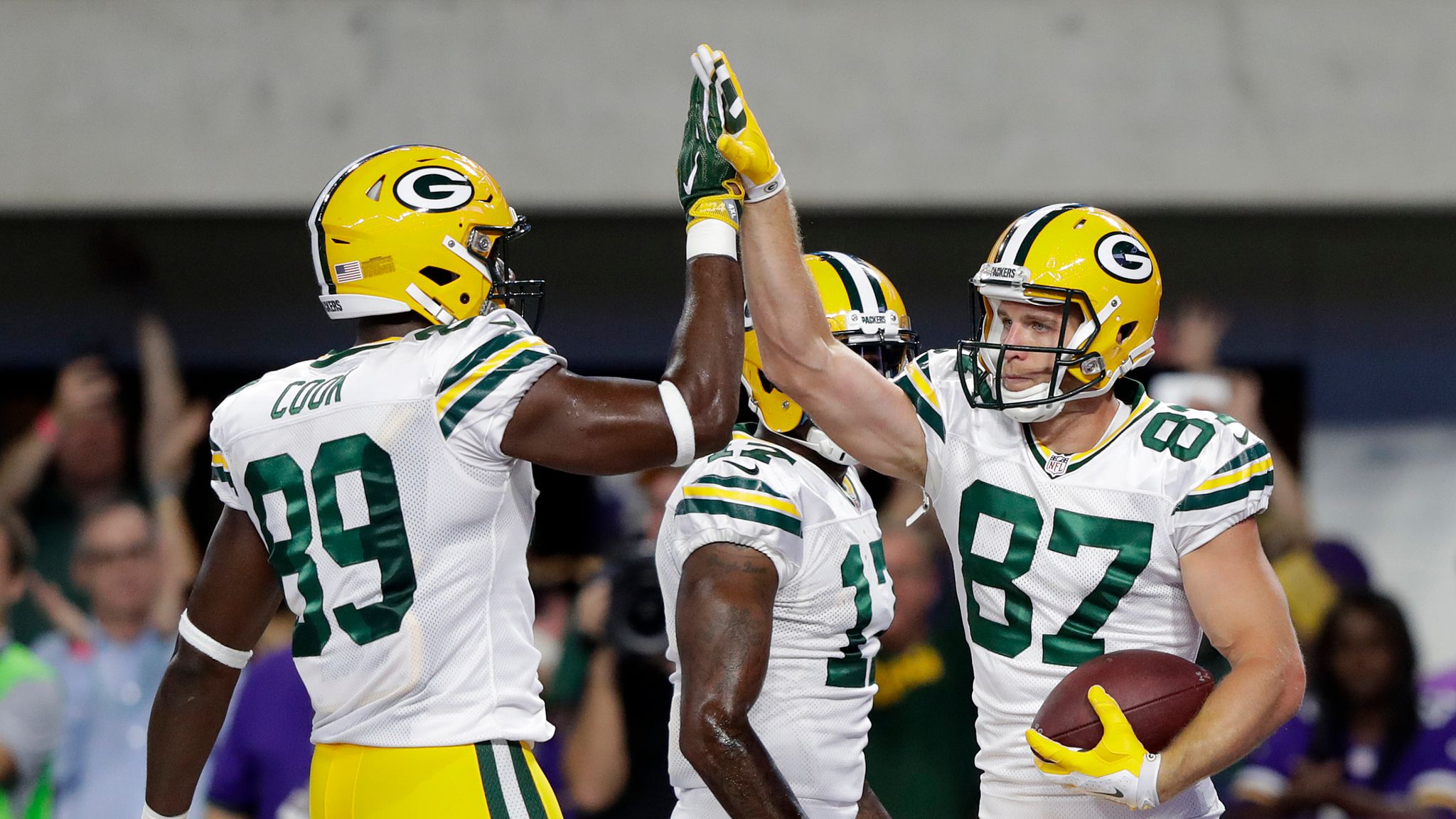 FILE - In this Oct. 2, 2014, file photo, Green Bay Packers' Jordy Nelson  catches a 66-yard touchdown pass during the first half of an NFL football  game against the Minnesota Vikings