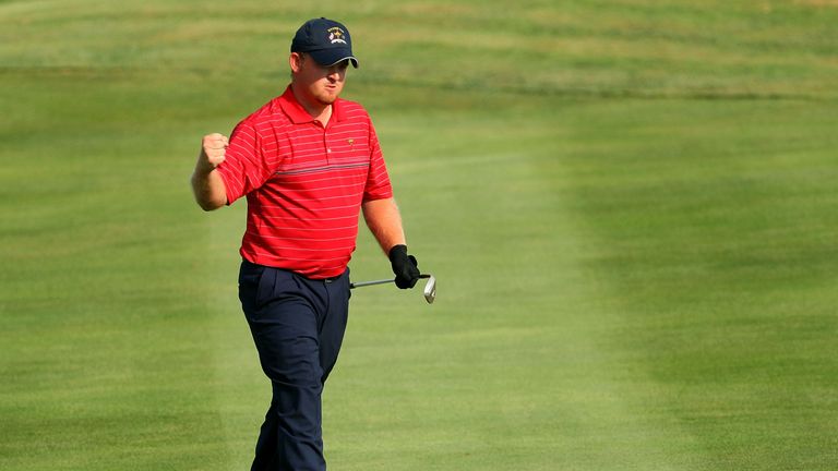 Age 34. Caps 1. W2-L0-H1. Majors 0.