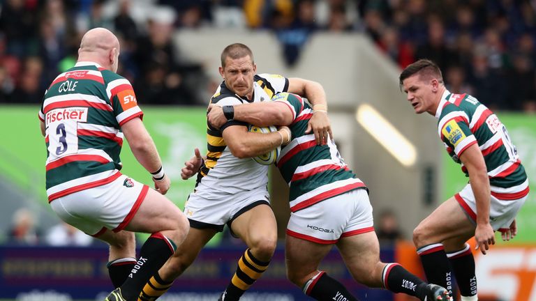 Jimmy Gopperth scored a try and kicked 14 points at Welford Road