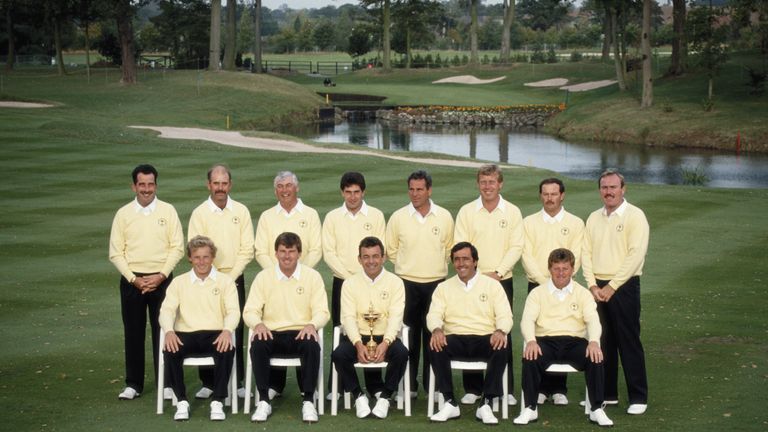 The 1989 European team pose together with the Ryder Cup trophy