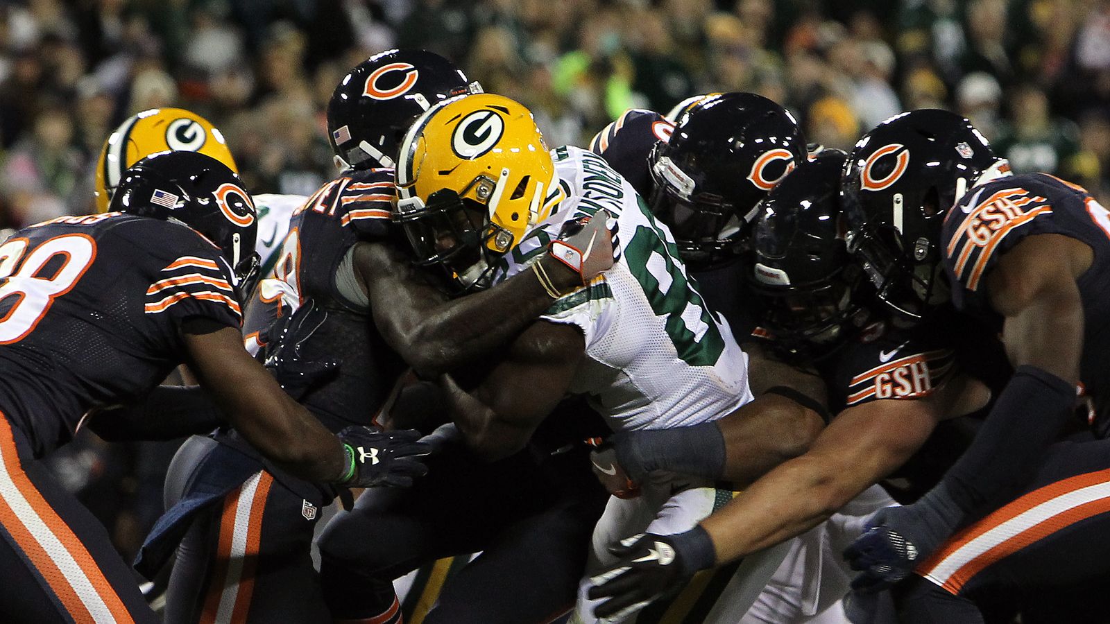 WATCH: Ty Montgomery and Davante Adams' best bits as Green Bay Packers defeated ...1600 x 900