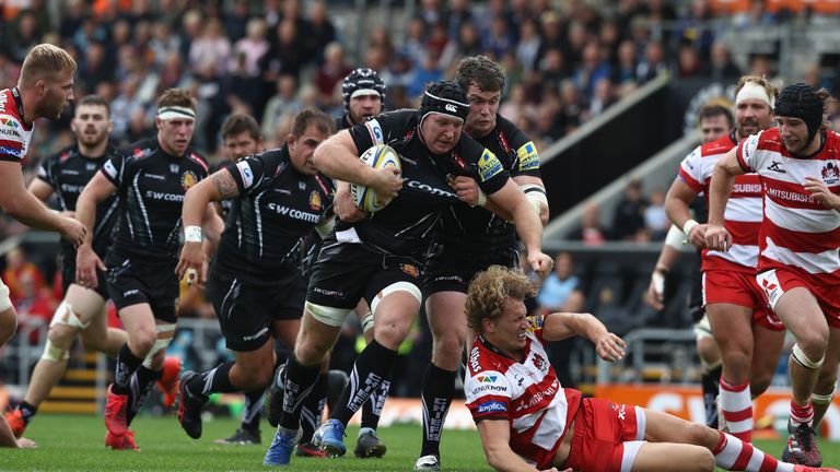 Thomas Waldrom charges forward for the Chiefs' first try