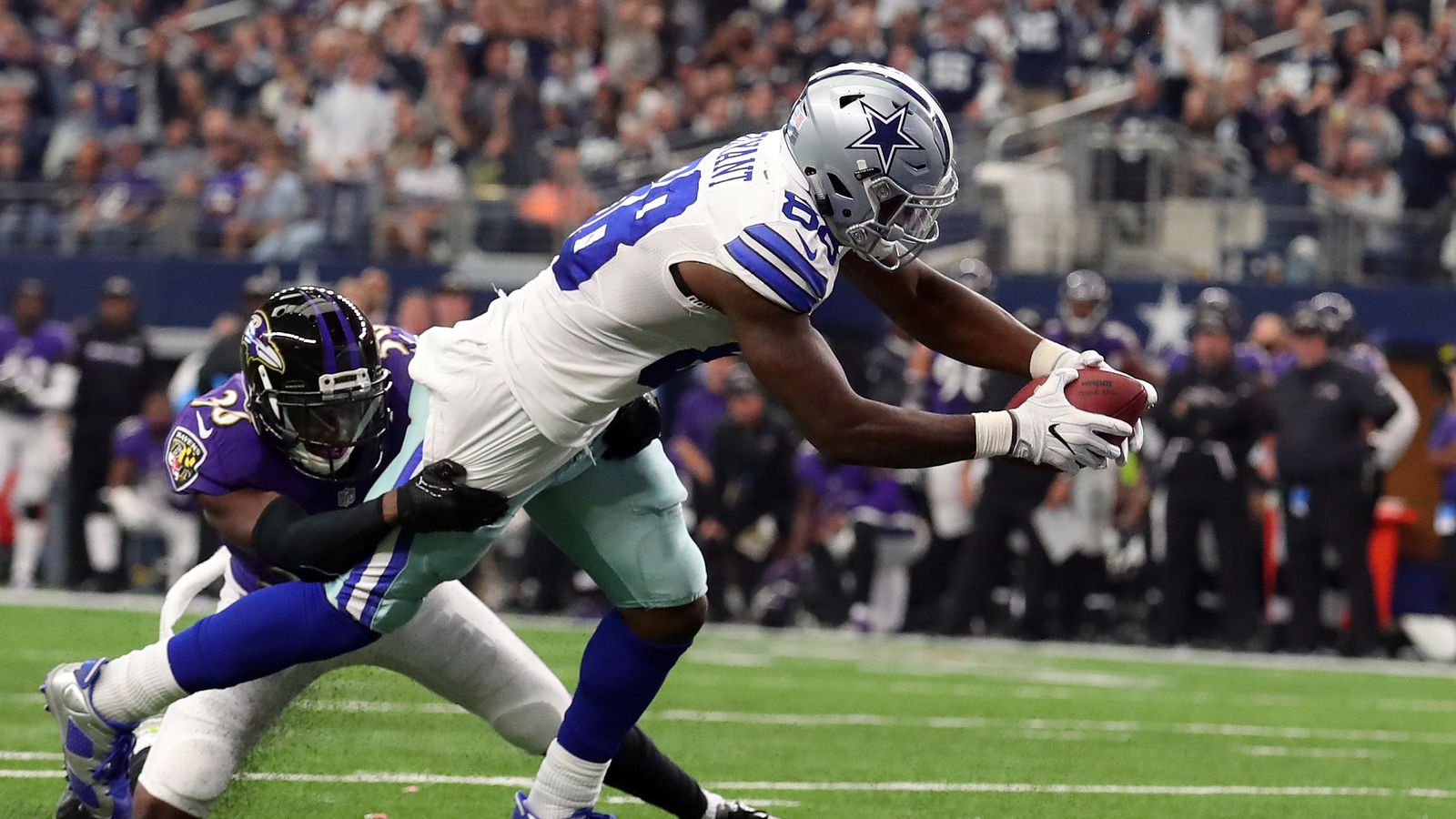 Dez Bryant Helps Dallas Cowboys Beat Baltimore Ravens 27-17 | NFL News ...