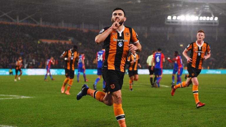 Snodgrass put Hull ahead after they were controversially awarded a penalty