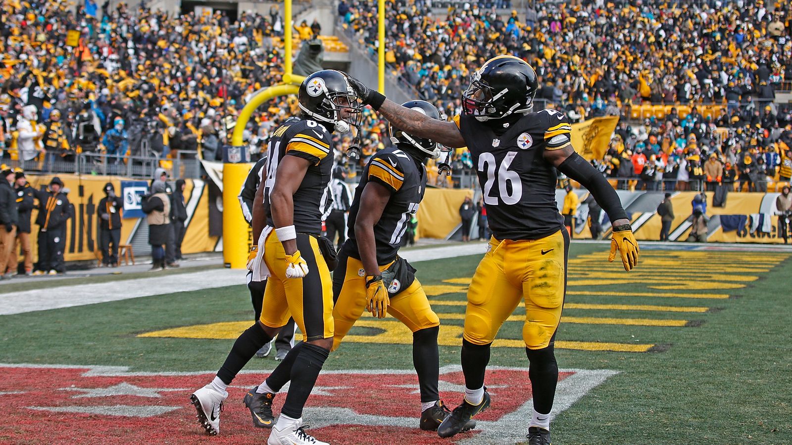 Steelers Crush Dolphins to Set Up a Clash With the Chiefs - The New York  Times