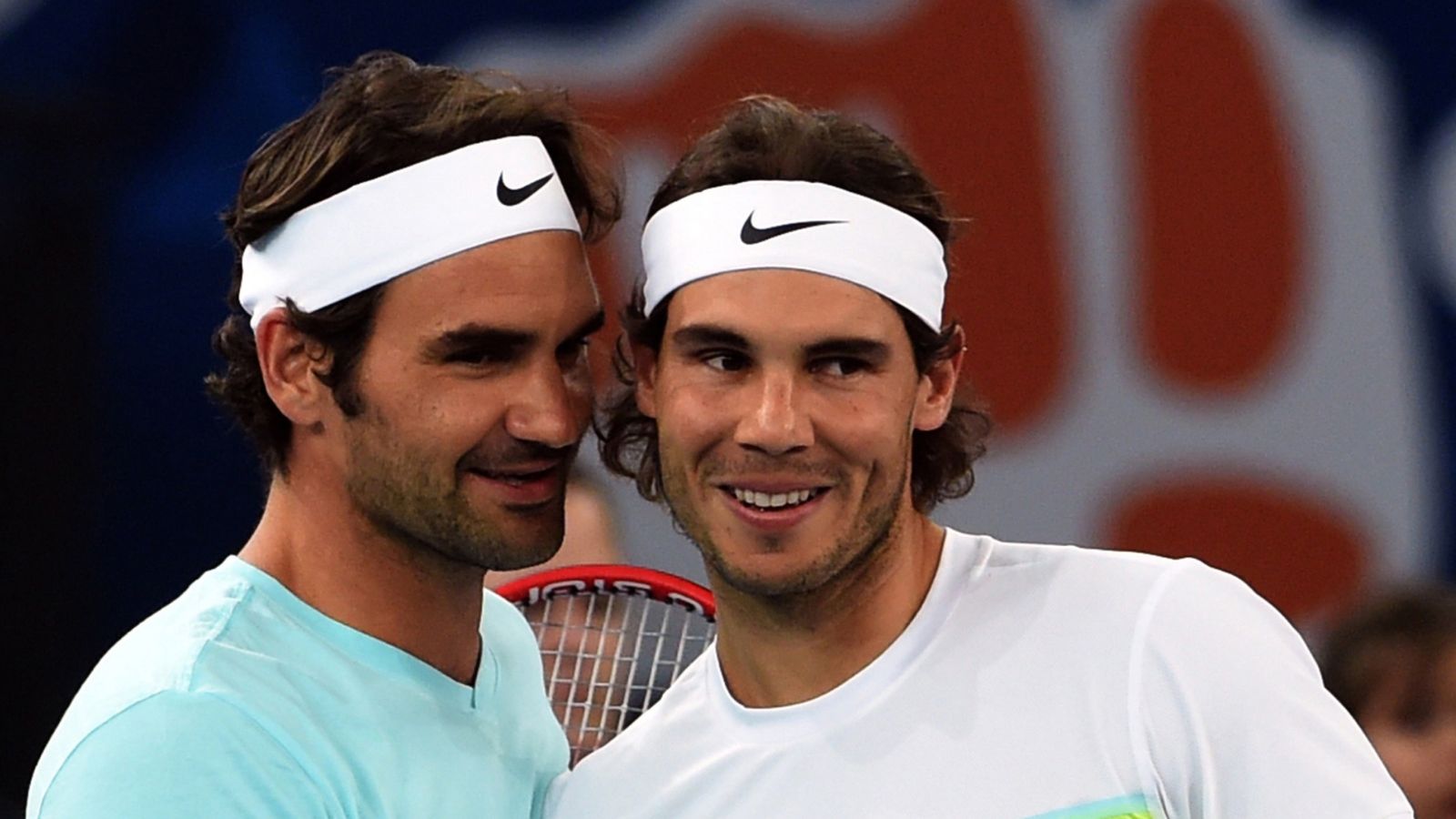 Vote for your winner of the Australian Open between Roger Federer and ...