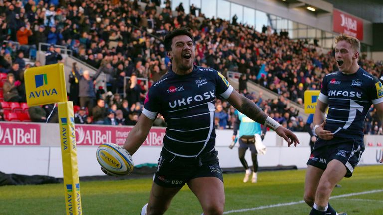 Denny Solomona celebrates scoring his second try in as many games