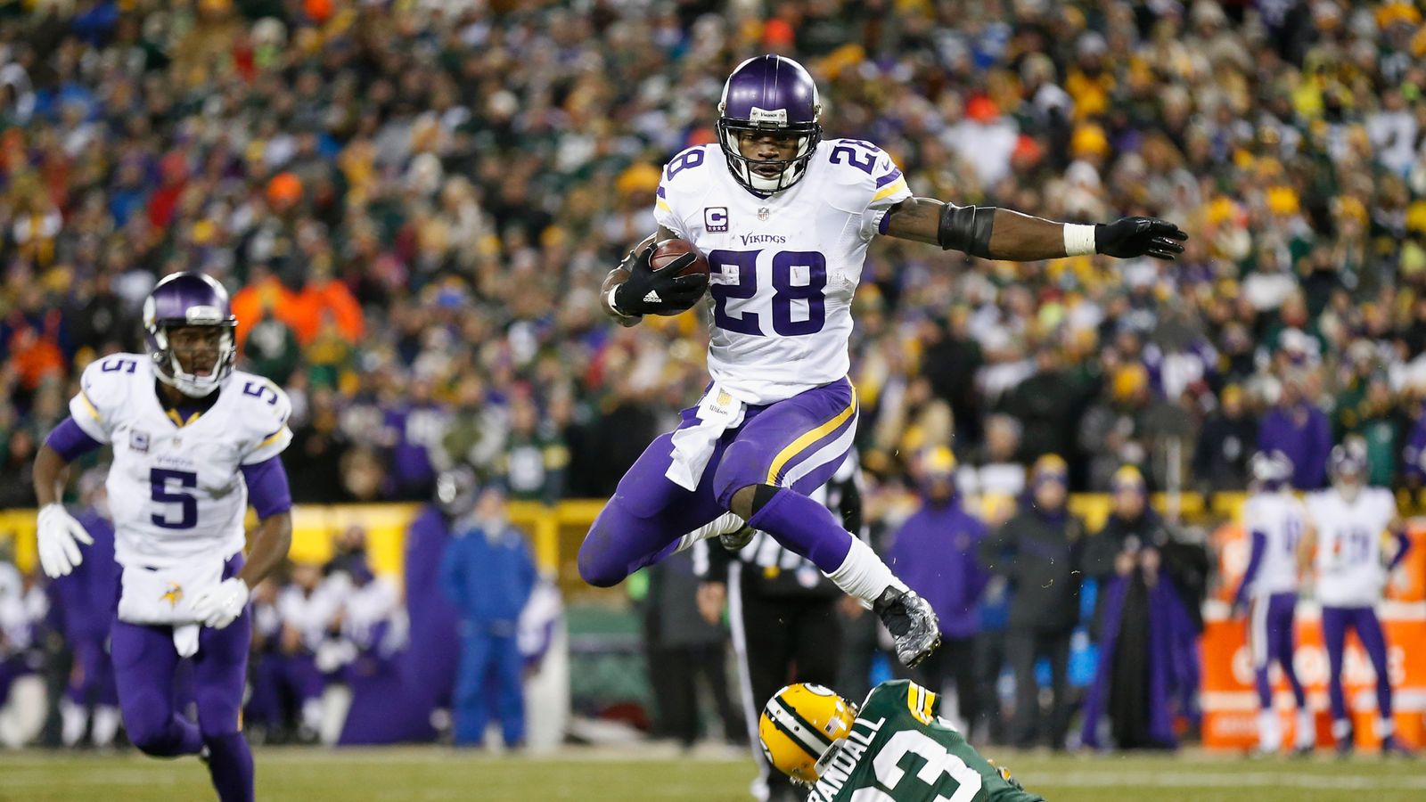 Sky Live: Adrian Peterson returns for Minnesota Vikings @ San Francisco  49ers, NFL News