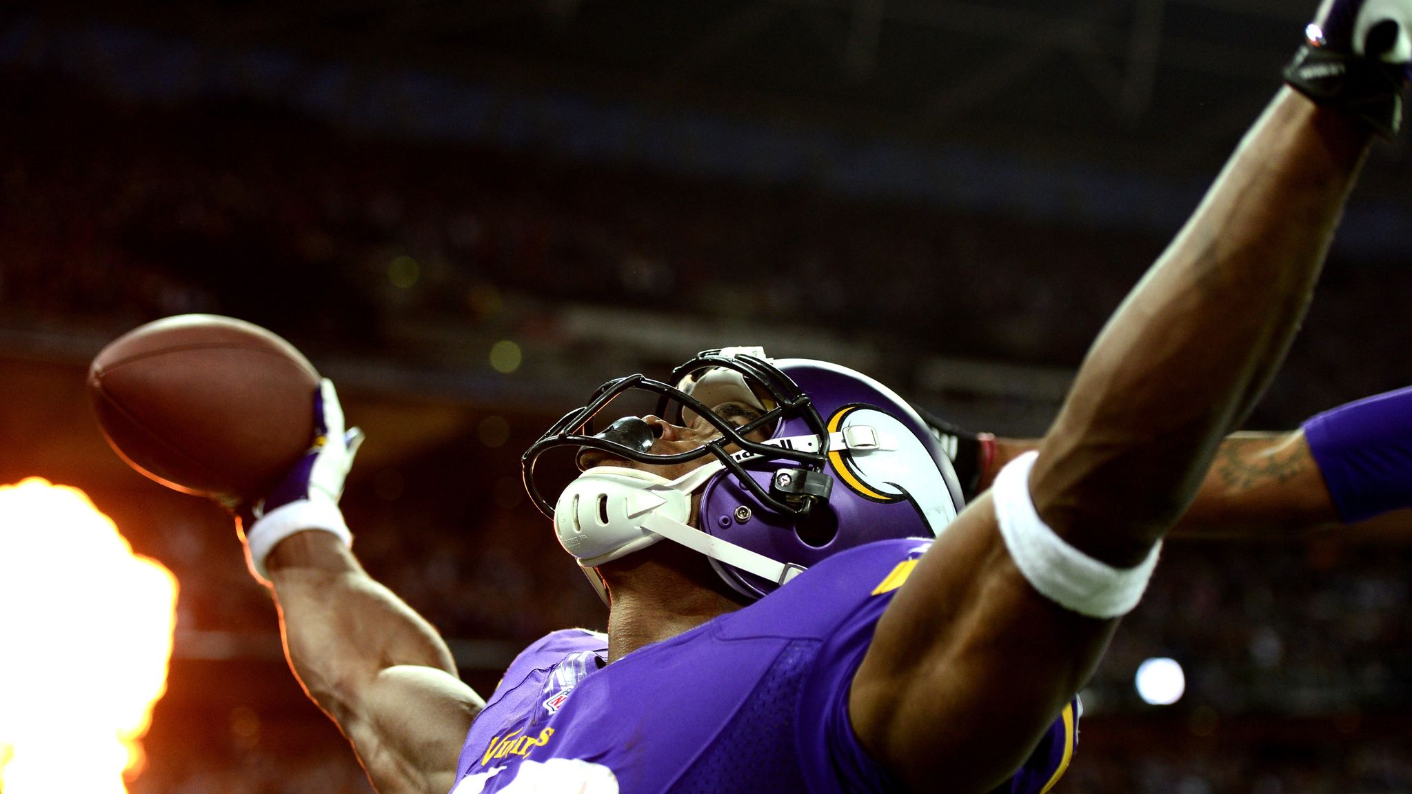 Adrian Peterson to Be Free Agent as Vikings Decline Option - The