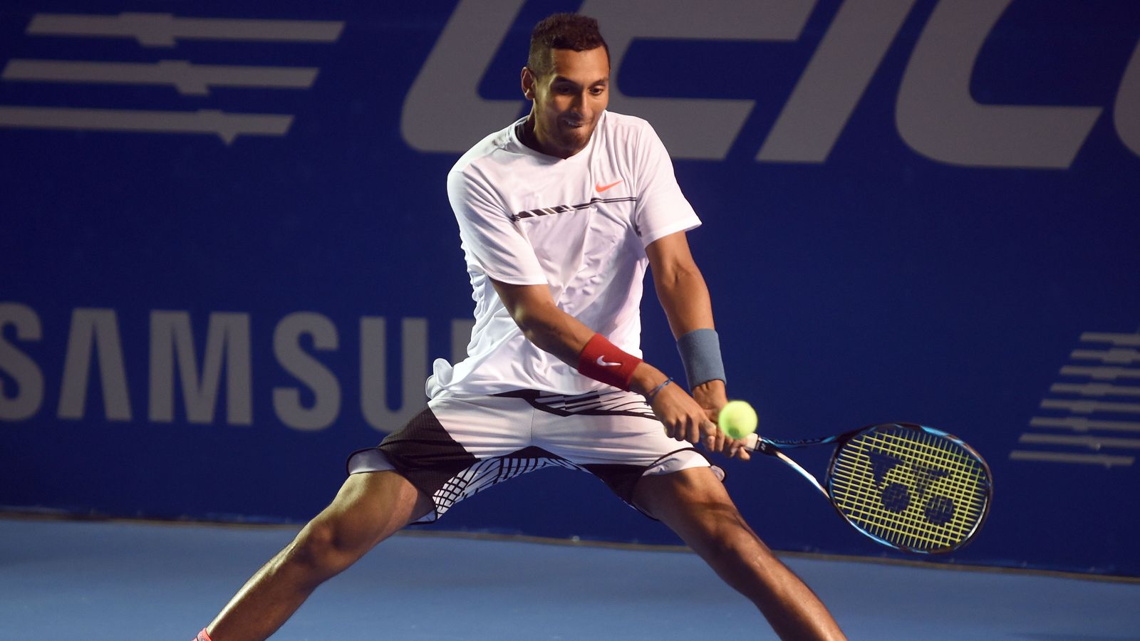 WATCH: Nick Kyrgios' double hot-dog against Novak Djokovic ...