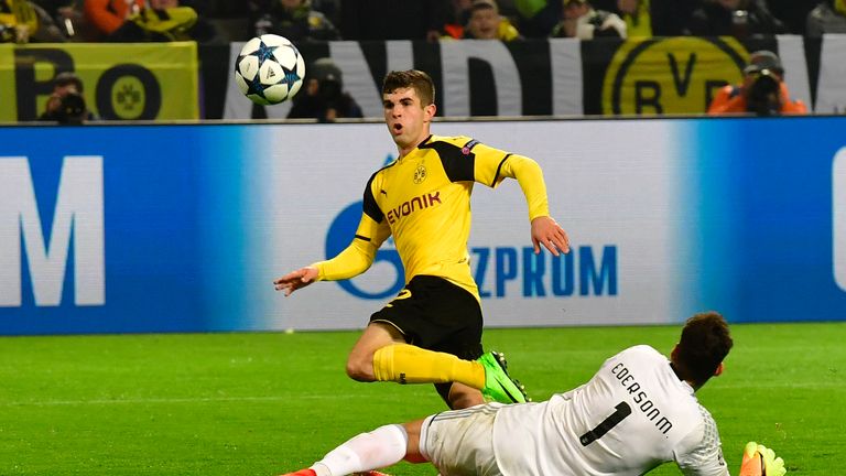 Christian Pulisic scored Dortumund's second goal at Signal Iduna Park