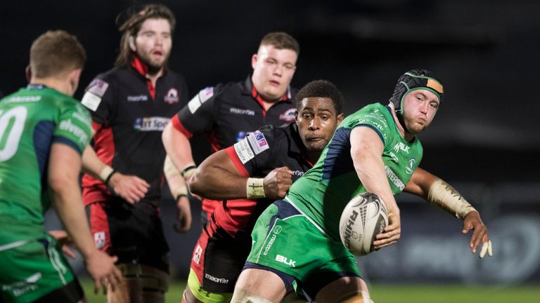 Eoin McKeon (ball in hand) scored Connacht's decisive try