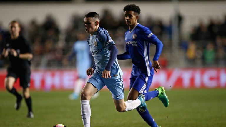 FA Youth Cup final: Man City and Chelsea draw 1-1 in first ...