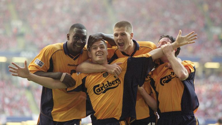 Michael Owen played alongside Gerrard for six years at Liverpool