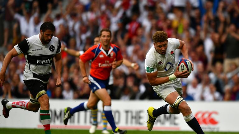 Nick Isiekwe runs in to score England's second try