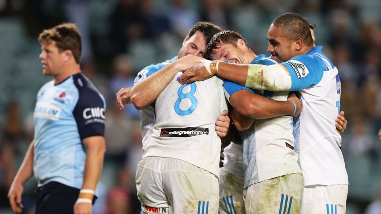 The Blues held on in Sydney to earn a 40-33 Super Rugby victory over the Waratahs 