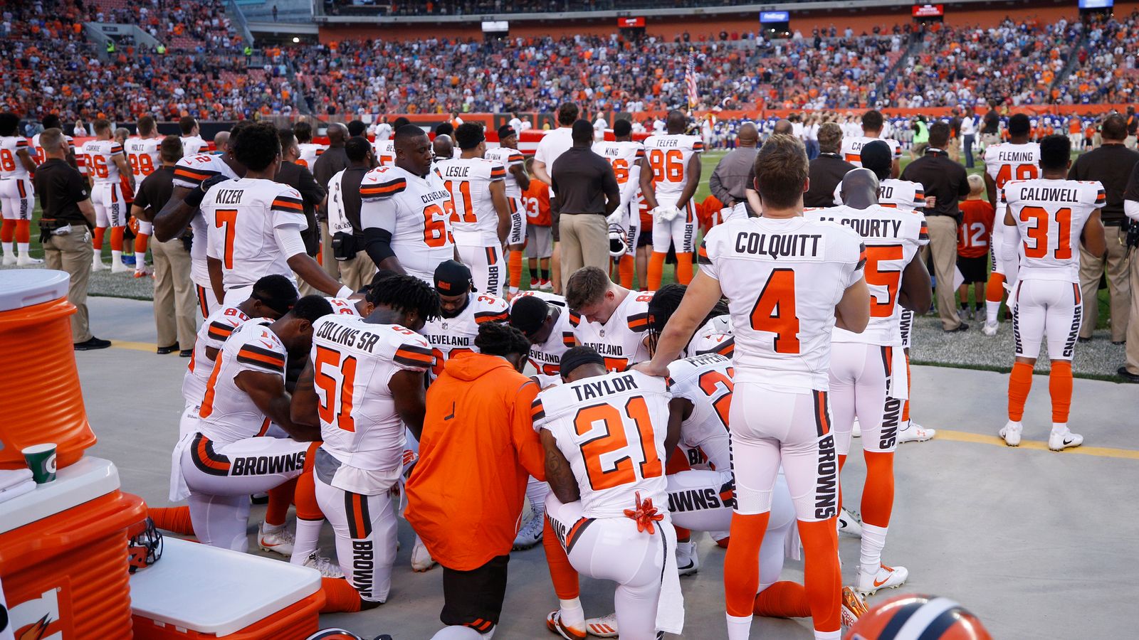 Cleveland Browns Players Kneel In Protest During American National Anthem Nfl News Sky Sports 