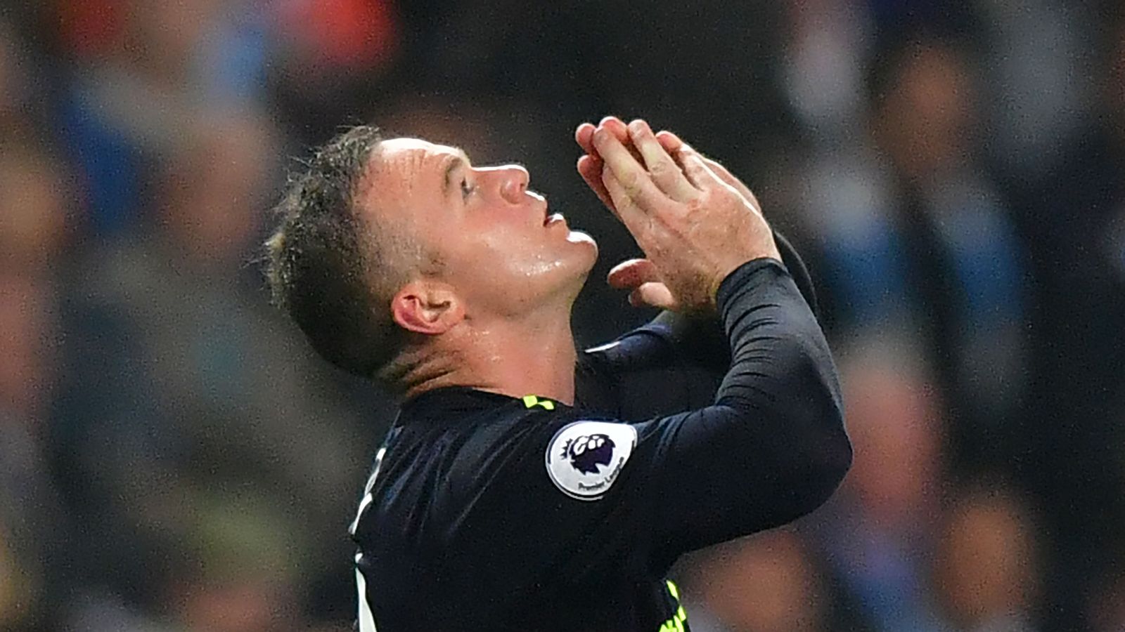 Wayne Rooney Scores His Landmark 200th Premier League Goal | Football ...