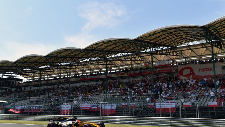 Robert Kubica's return with Renault at Hungary Test in ...