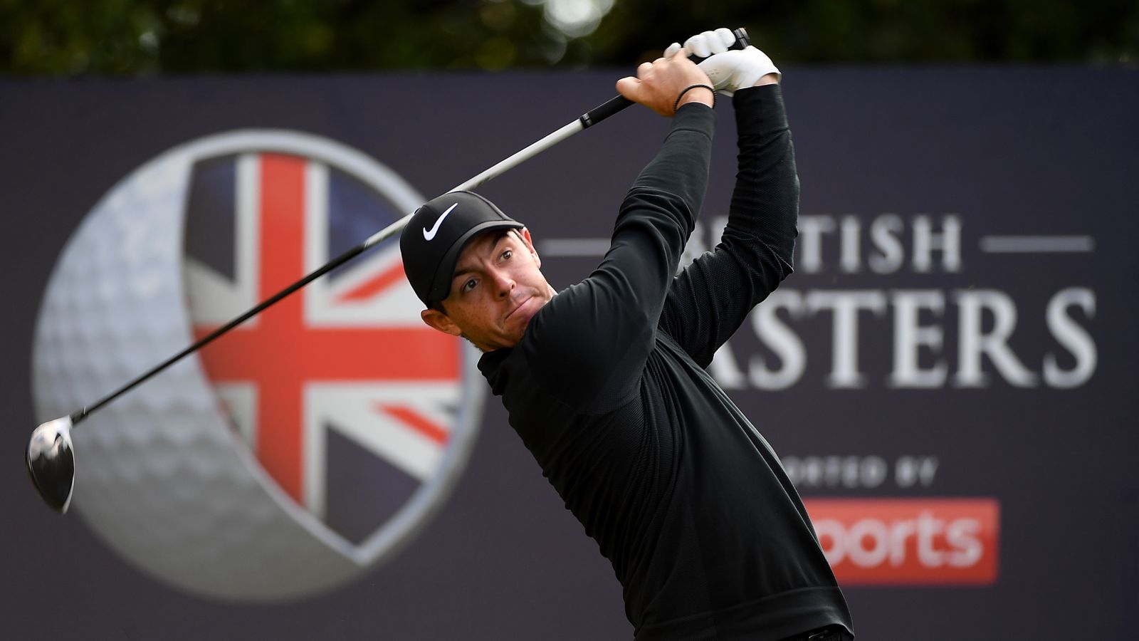 Rory McIlroy posts strong openinground 67 at the British Masters