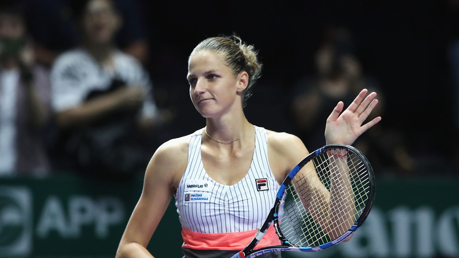 Karolina Pliskova through to final four at WTA Finals in Singapore ...