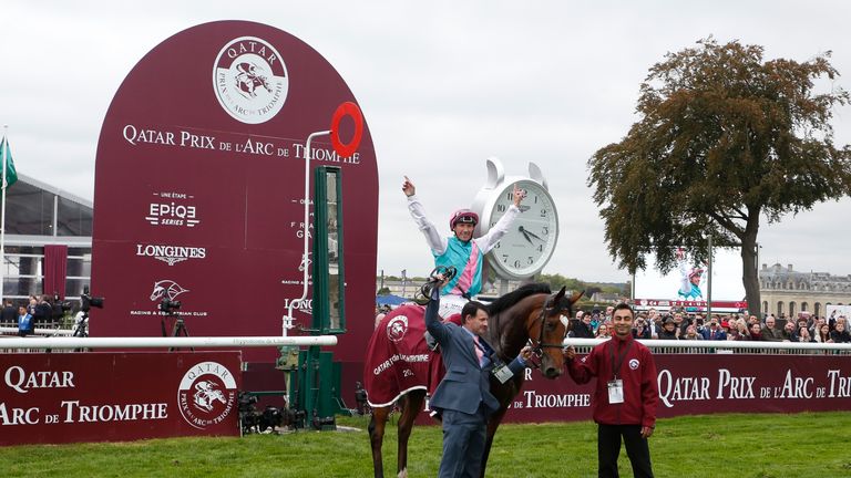 Frankie Dettori celebrates winning the Prix de l'Arc de Triomphe aboard Enable