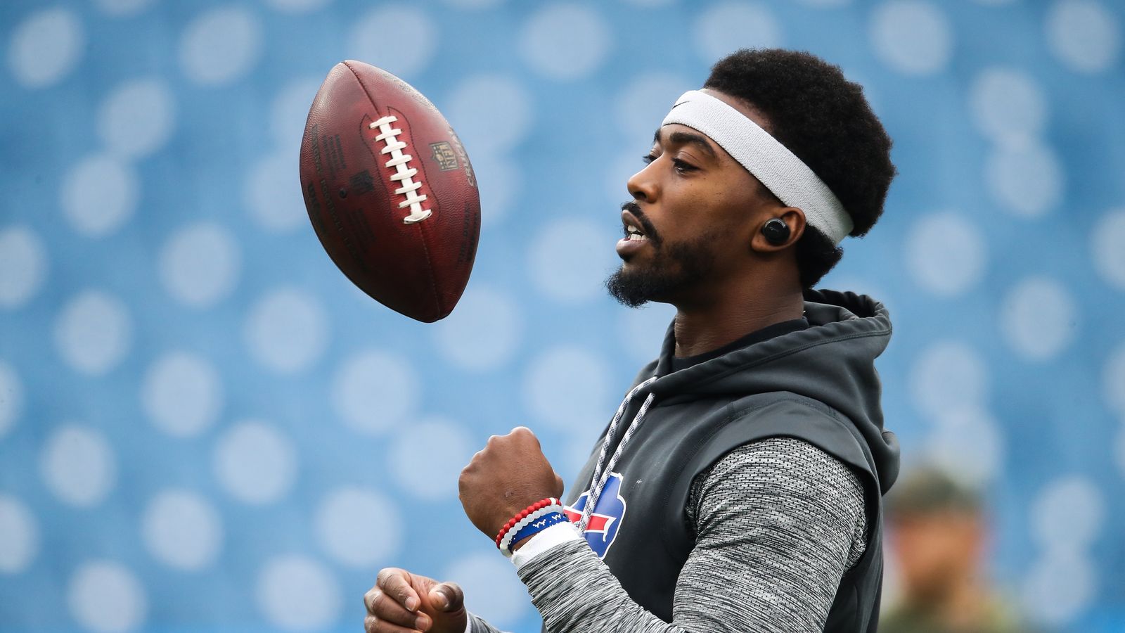 Tyrod Taylor's final numbers when the Bills trail late