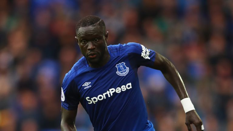 Everton's Oumar Niasse became the first Premier League player to fall foul of the new rules on simulation