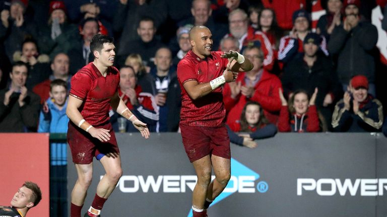 Simon Zebo celebrates scoring his 57th try for Munster 