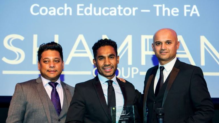 Taff Rahman (c) is presented with the coach award by Sky Sports News reporter and event co-host Dharmesh Sheth (pic: Punjab 2000)