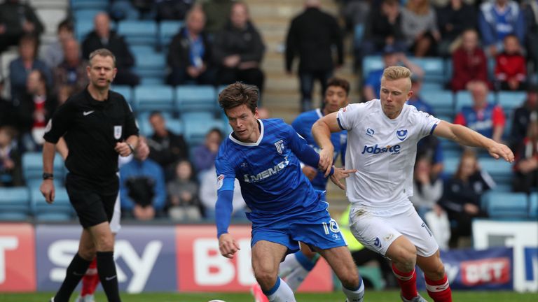 Motherwell striker Curtis Main, pictured in action while playing for Portsmouth