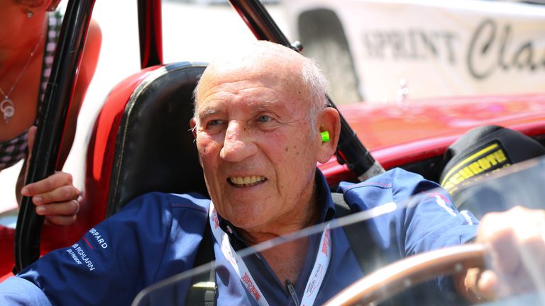 Sir Stirling Moss retires from public life | F1 News