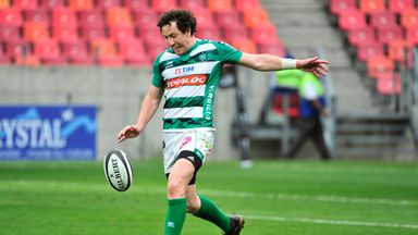 Marty Banks' decided the high-scoring match at the Nelson Mandela Bay.