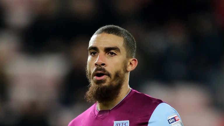 Lewis Grabban scored 20 goals while on loan in the Championship last season