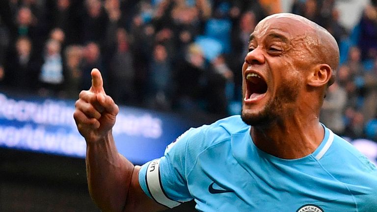 Guardiola wants Kompany to extend City stay Guardiola wants Kompany to extend City stay