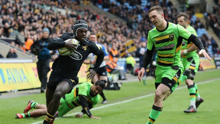 Christian Wade runs over for the hosts at the Ricoh Arena